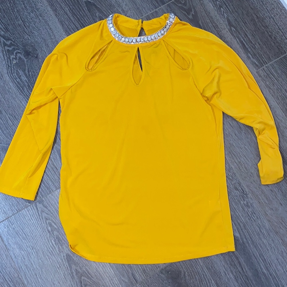Mustard size L